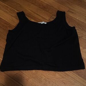 St. John Black Knit Crop Top | Size Medium